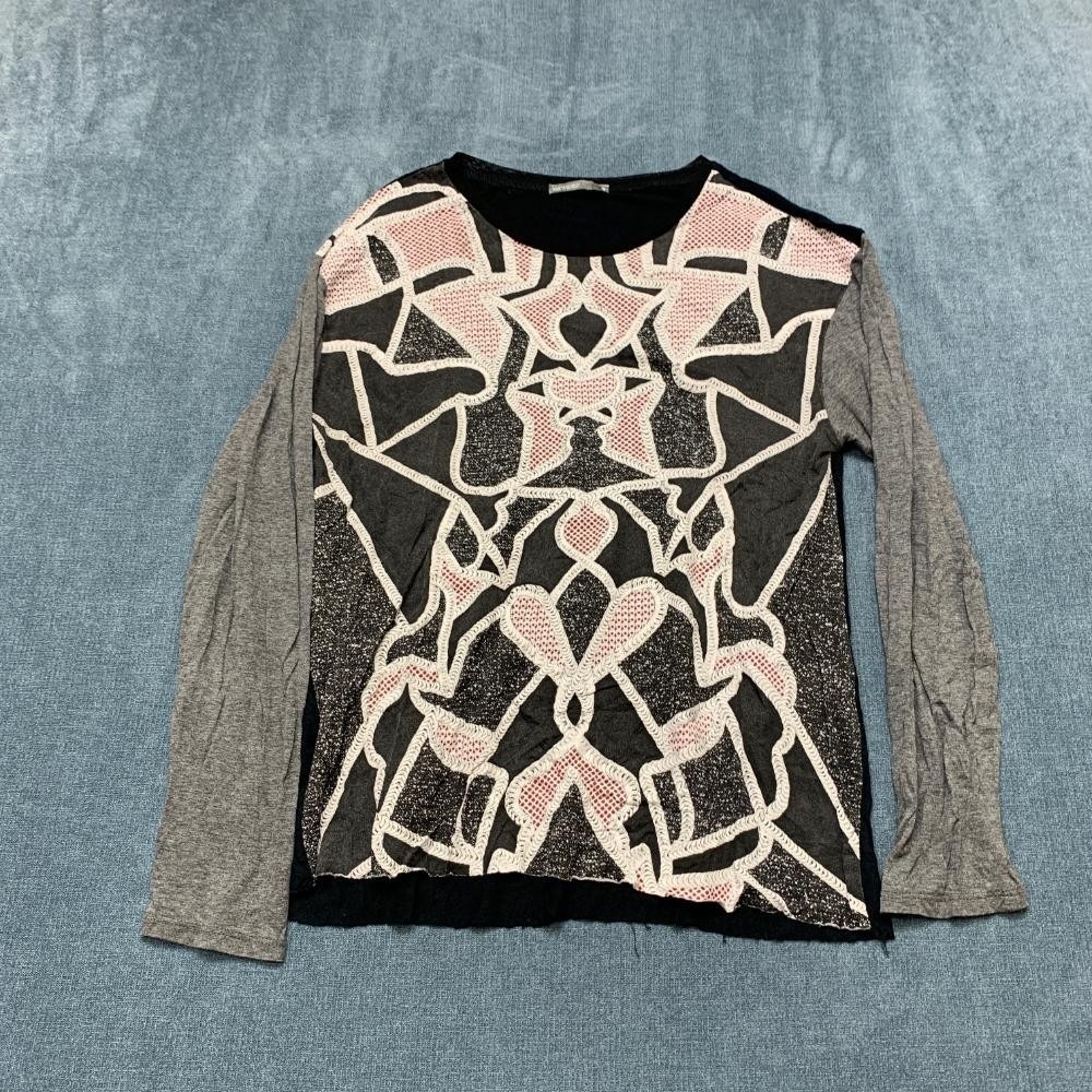 Zara Blouse Top Womens Medium Black Gray Floral Round Neck Casual Party Wear
